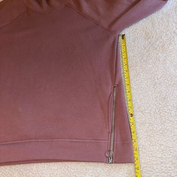 Athleta Women’s Turtleneck Mauve Pink Zipper Detail Sweatshirt Size Medium - Picture 11 of 13